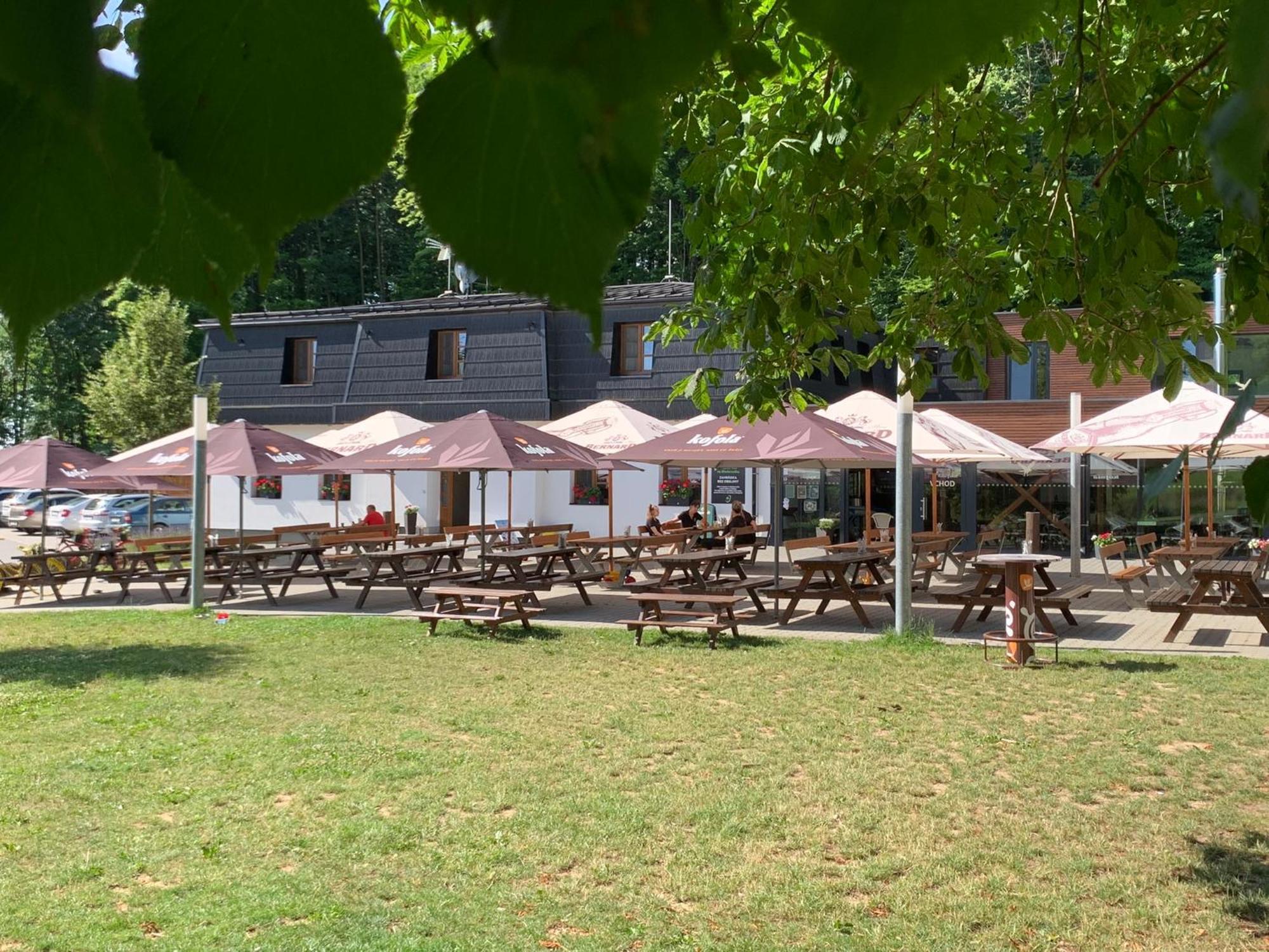 Restaurace a Penzion Bludoveček Esterno foto
