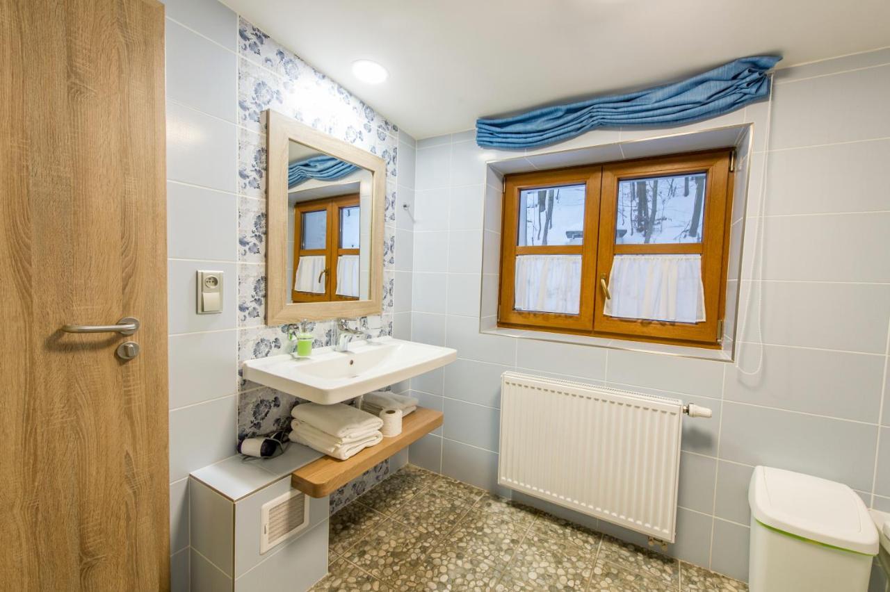 Restaurace a Penzion Bludoveček Esterno foto